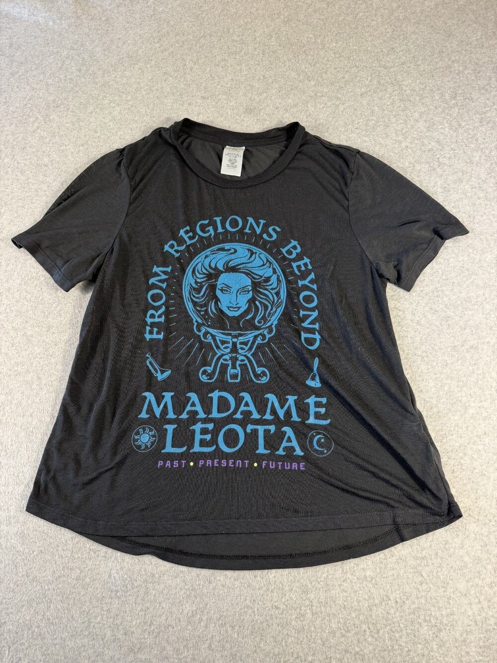Disney Haunted Mansion Madame Leota T-Shirt, Size L